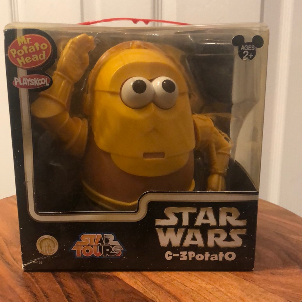 Star Wars C-3 PotatO Mr. Potato Head by Hasbro. Never removed from box 2009